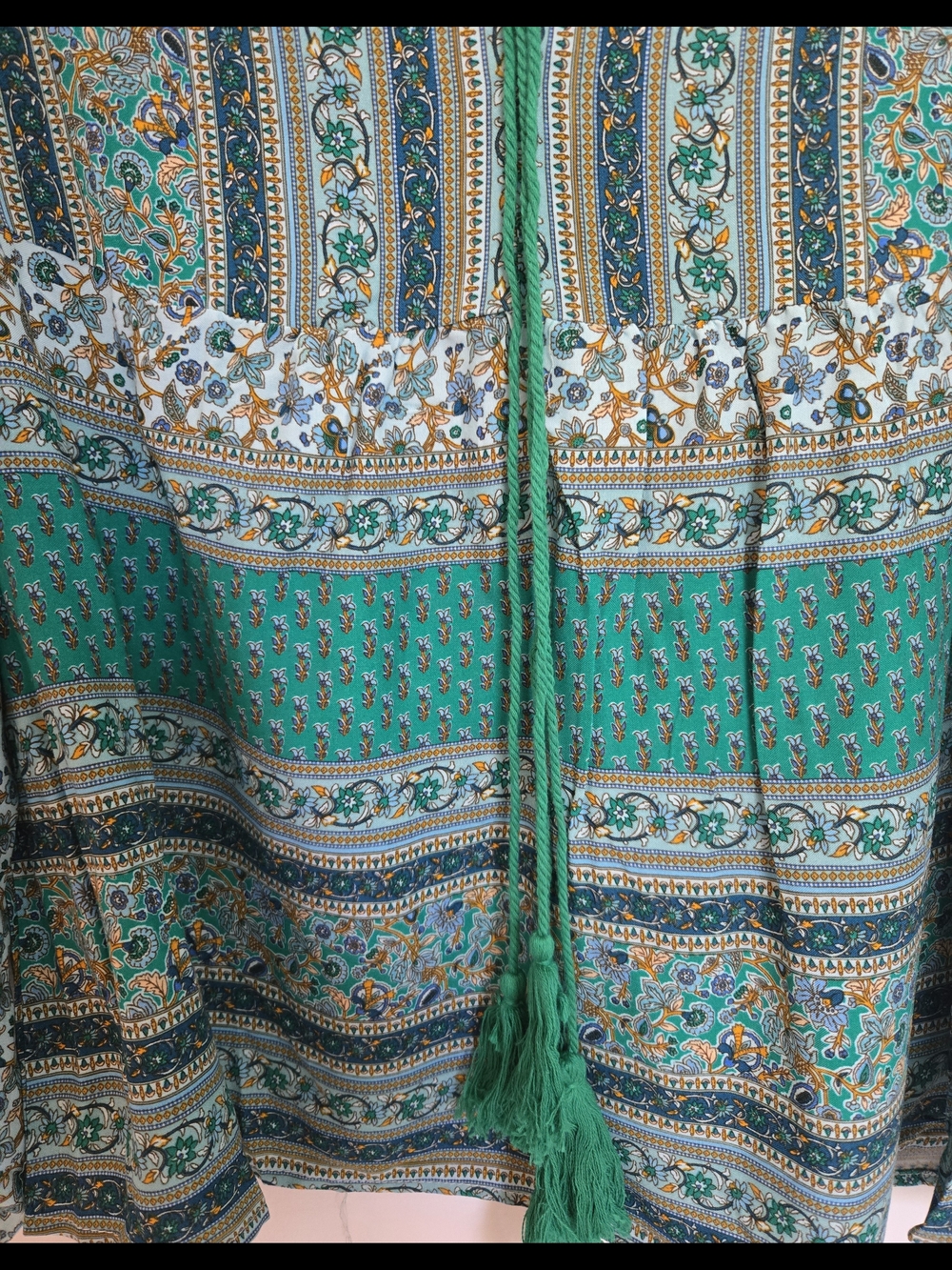 Bohemian Green Patterned Peasant Blouse With Puff Sleeves & Tassels V-neck SML - Picture 6 of 9
